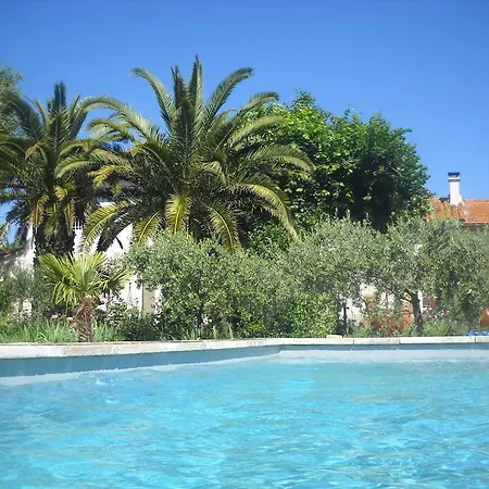 Appartement Dans Mas Provencal Grans Exterior photo