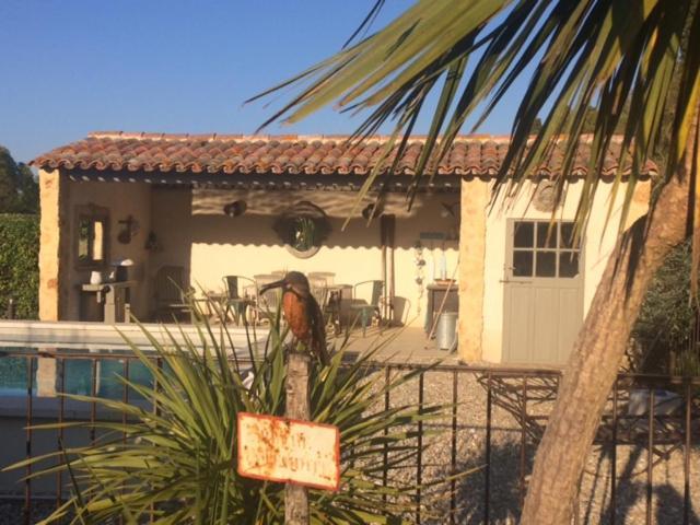 Apartment Dans Mas Provencal Grans