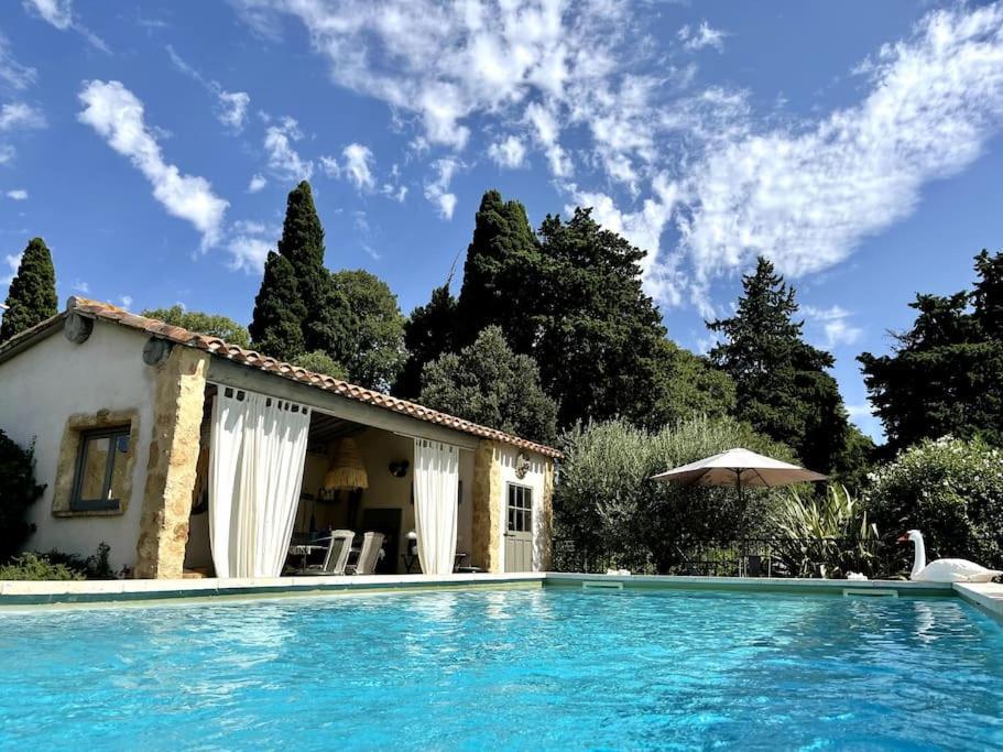 Apartment Dans Mas Provencal